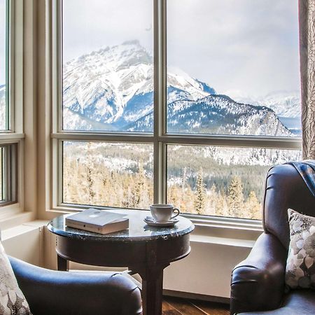 The Rimrock Resort Hotel Banff Exterior photo